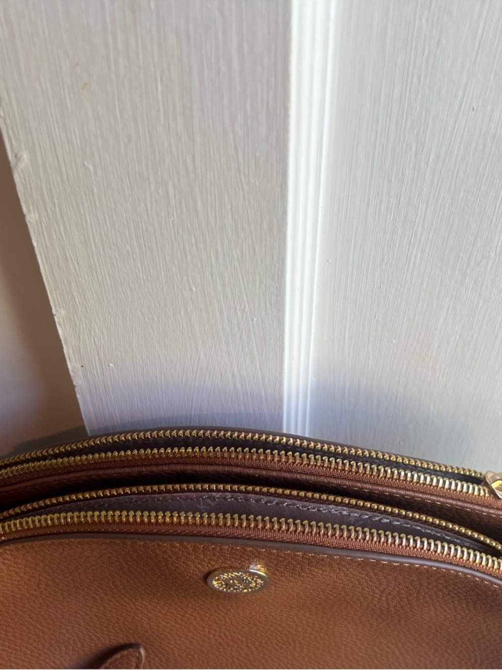 Anne Klein Tan Pebbled Crossbody Bag - Picture 10 of 11
